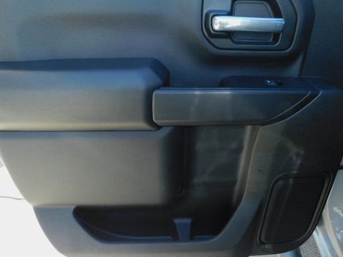 Used 2025 Chevrolet Silverado 2500 Custom image 22