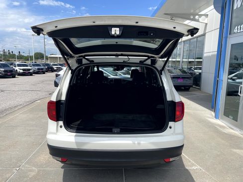 Used 2017 Honda Pilot EX-L image 8