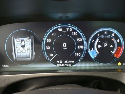 Used 2017 Jaguar F-PACE R-Sport image 21