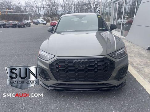 Used 2023 Audi SQ5 Premium Plus w/ Premium Plus Package image 5