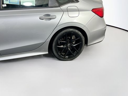 Used 2022 Honda Civic Sport image 28