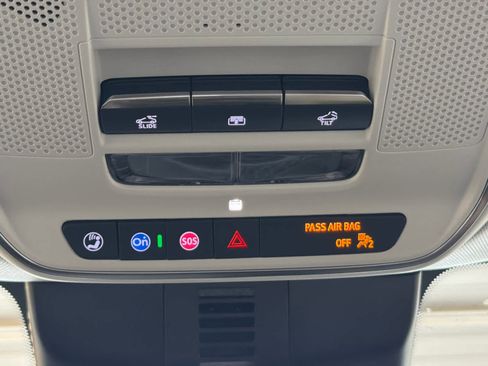 New 2026 GMC Acadia Denali w/ Super Cruise Package image 57