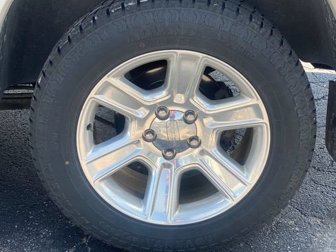 Used 2016 RAM 1500 Laramie Longhorn w/ Convenience Group AWD/4WD image 18