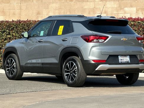 Certified 2024 Chevrolet TrailBlazer LT w/ Driver Confidence Package image 6