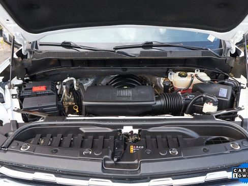 Used 2020 Chevrolet Silverado 1500 LTZ w/ LTZ Convenience Package image 11