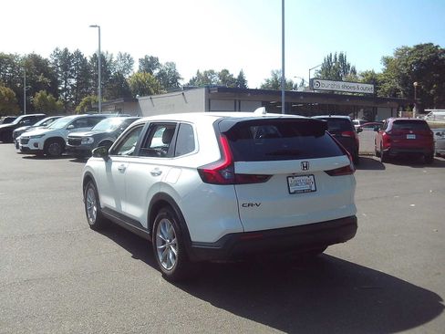 Used 2023 Honda CR-V EX-L image 3