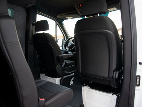 New 2025 Mercedes-Benz Sprinter 144 Cargo image 19