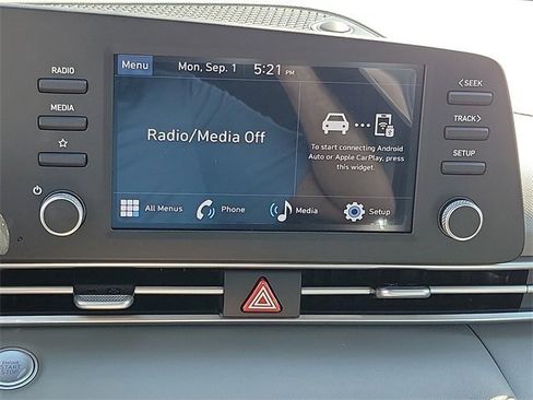 New 2025 Hyundai Elantra Sport image 8