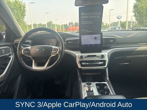 Certified 2022 Ford Explorer XLT RWD image 14