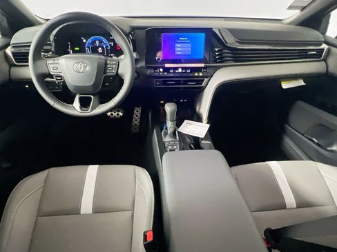 New 2026 Toyota Camry SE image 30