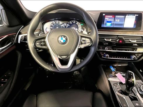 Used 2018 BMW 540i xDrive image 6