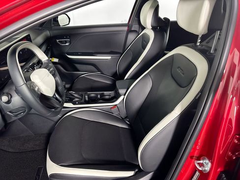 New 2025 Kia K4 GT-Line w/ GT-Line Premium Package image 11