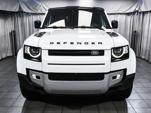 Used 2025 Land Rover Defender 110 S AWD/4WD image 2
