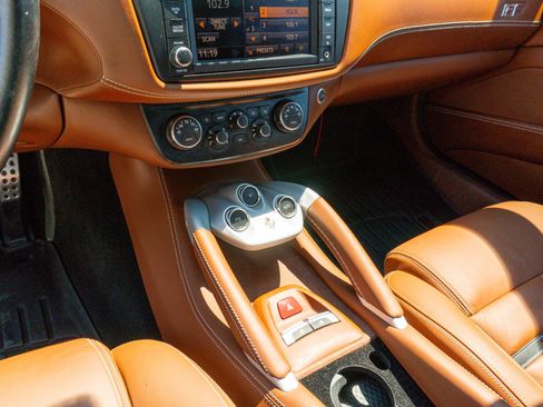 Used 2012 Ferrari FF AWD/4WD image 15