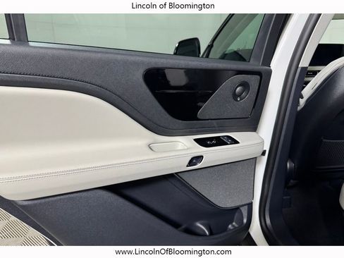 New 2026 Lincoln Aviator AWD image 42