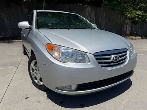 Used 2010 Hyundai Elantra GLS FWD image 1