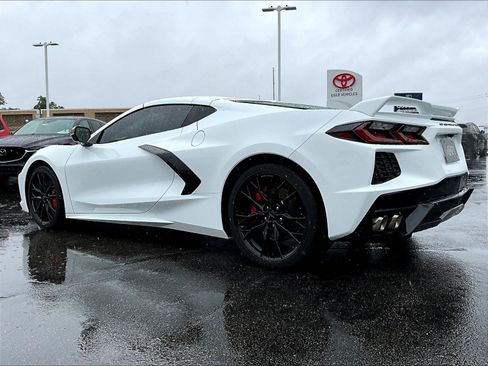 Used 2023 Chevrolet Corvette Stingray Preferred Cpe w/ Z51 Performance Package RWD image 4
