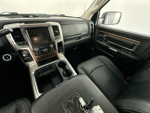 Used 2017 RAM 2500 Laramie w/ Sport Appearance Group AWD/4WD image 11