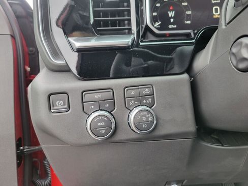 New 2026 GMC Sierra 1500 SLT w/ SLT Premium Plus Package image 12