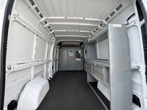 Used 2018 RAM ProMaster 2500 FWD image 10