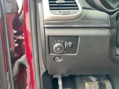 Used 2019 Jeep Grand Cherokee Limited w/ Trailer Tow Group IV AWD/4WD image 18