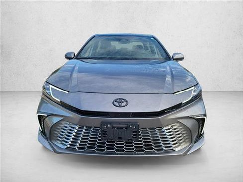 Used 2025 Toyota Camry XSE w/ Premium Package FWD image 2