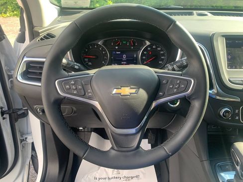 Used 2023 Chevrolet Equinox LT AWD/4WD image 27