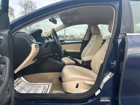 Used 2014 Volkswagen Jetta SE image 10