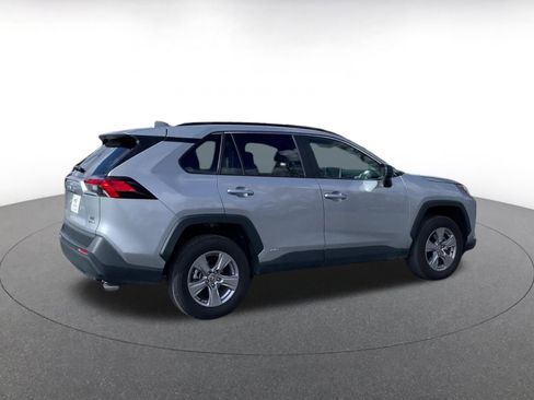 Used 2025 Toyota RAV4 LE image 15