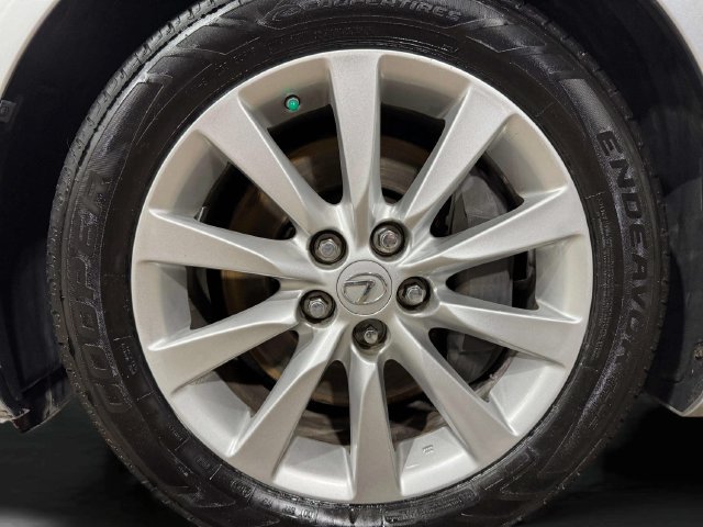 Used 2012 Lexus LS 460 AWD w/ Luxury Value Edition image 35