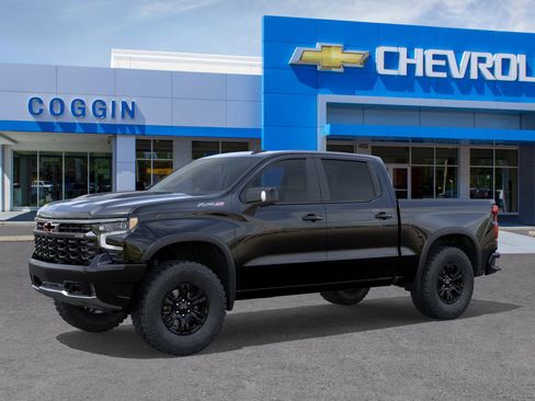 New 2026 Chevrolet Silverado 1500 ZR2 image 2