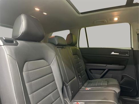 Used 2018 Volkswagen Atlas SEL Premium AWD/4WD image 25