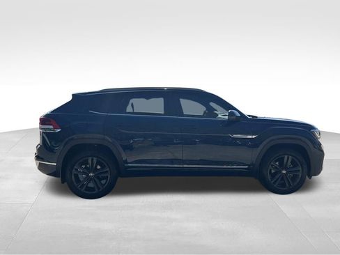 Used 2021 Volkswagen Atlas Cross Sport SE w/ V6 Towing Package FWD image 6