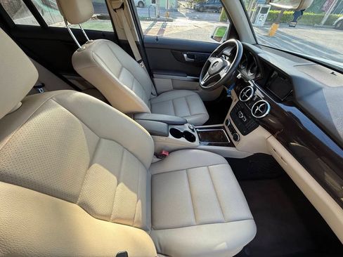 Used 2015 Mercedes-Benz GLK 350 2WD image 12