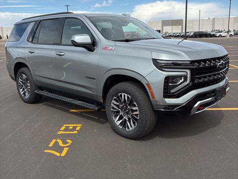 Used 2025 Chevrolet Tahoe Z71 image 1