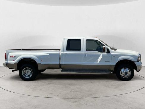 Used 2005 Ford F350 King Ranch AWD/4WD image 6
