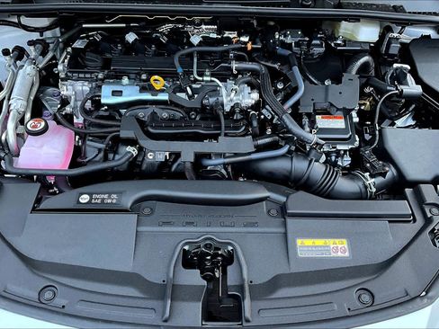 New 2026 Toyota Prius Plug-In Hybrid image 17