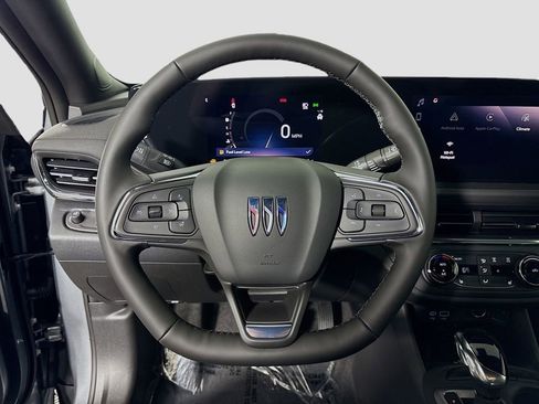 Used 2025 Buick Envista Preferred w/ Convenience I Package image 13