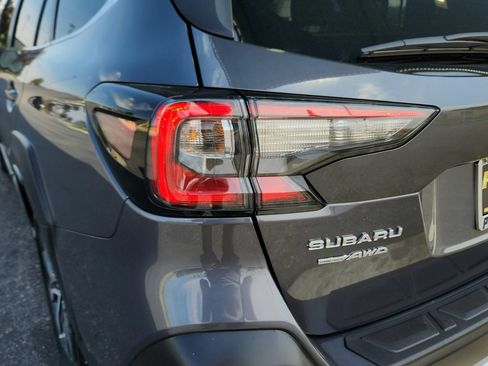 Used 2023 Subaru Outback Limited AWD/4WD image 32