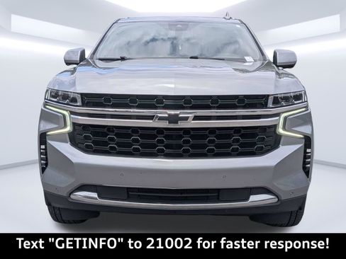 Used 2023 Chevrolet Suburban LS RWD image 10