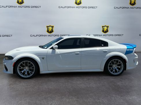 Used 2020 Dodge Charger SRT Hellcat w/ Navigation & Travel Group RWD image 8