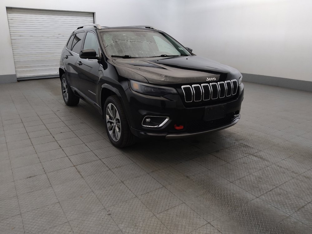 Used 2019 Jeep Cherokee Overland w/ Technology Group AWD/4WD image 13