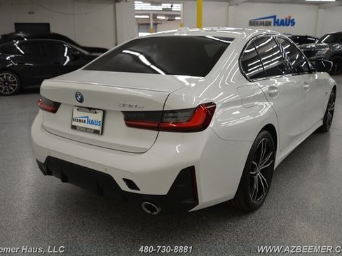 Used 2023 BMW 330e w/ M Sport Package RWD image 11