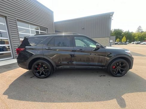 Certified 2023 Ford Explorer ST w/ Equipment Group 401A AWD/4WD image 4