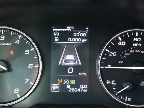 Used 2025 Subaru Outback Touring AWD/4WD image 29