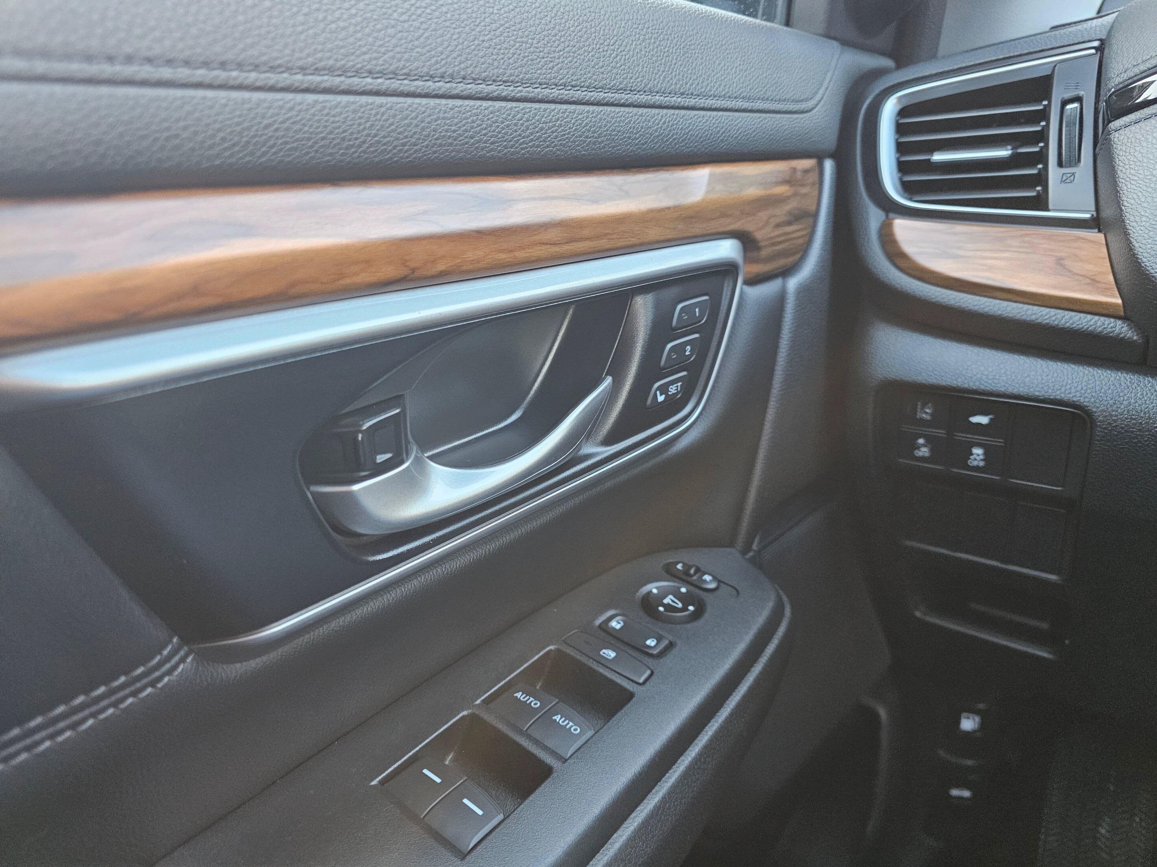 Used 2019 Honda CR-V EX-L image 33