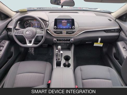 New 2026 Nissan Altima 2.5 SV FWD image 13