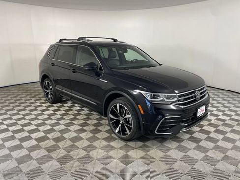 Used 2024 Volkswagen Tiguan SEL R-Line AWD/4WD image 25