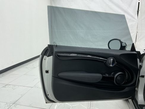 Used 2019 MINI Cooper S FWD image 18