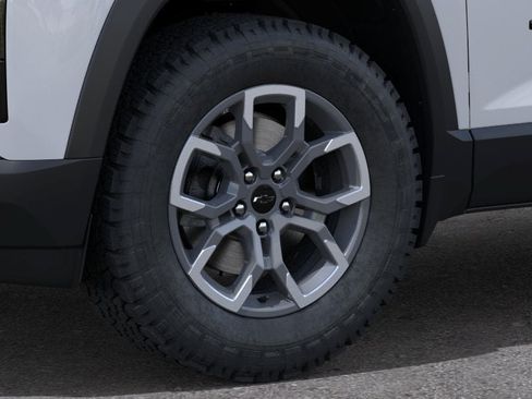 Used 2026 Chevrolet Equinox ACTIV w/ Convenience Package III FWD image 34